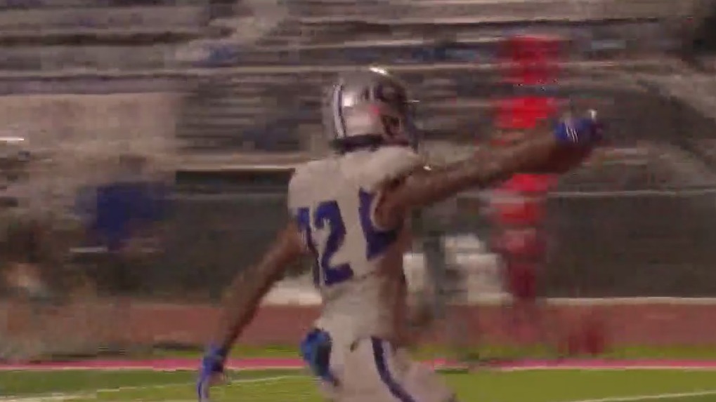 Magic continues for Manor in another comeback win